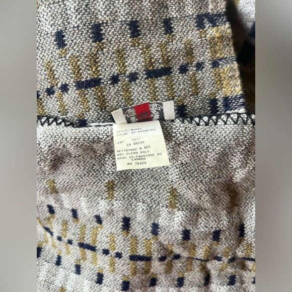 Mid west garment co ⚜️wool blanket⚜️120x78 - Picture 3 of 6